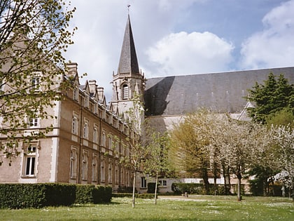 abbaye saint martin de liguge