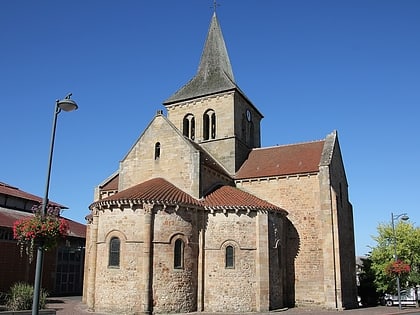 Église Saint-Martin de Lurcy-Lévis