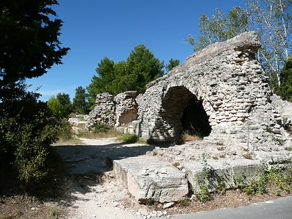 Barbegal aqueduct and mills