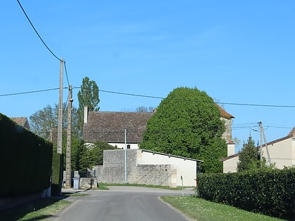 chateau de saint loup de varennes