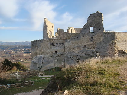 chateau de lacoste