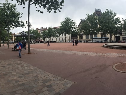 Place Ambroise-Courtois