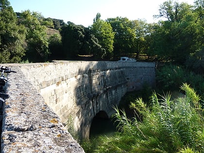 repudre aqueduct paraza
