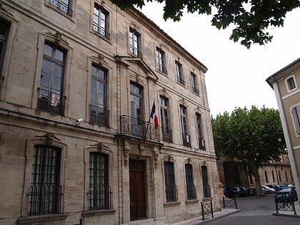 city hall roquemaure