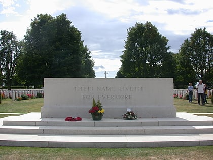 cimetiere militaire canadien de bretteville sur laize