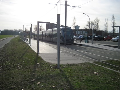 francois bordes tram stop pessac