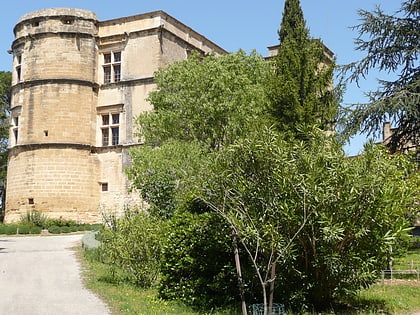 schloss lourmarin