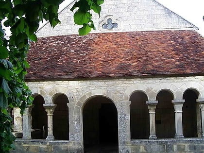 Église Saint-Pierre d'Escolives-Sainte-Camille