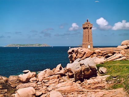 ploumanach lighthouse