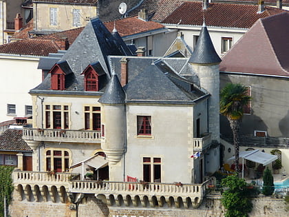 chateau de lalinde