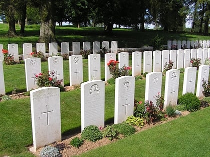 y ravine commonwealth war graves commission cemetery beaumont hamel