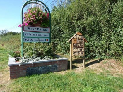 hotel de ville de wignehies carriere des nerviens regional nature reserve