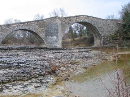 Pont sur la Laye