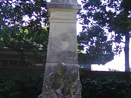 statue de jules verne nantes