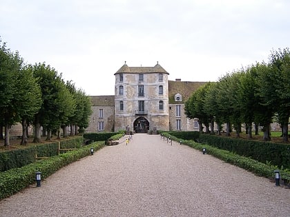 chateau de launay villiers le mahieu