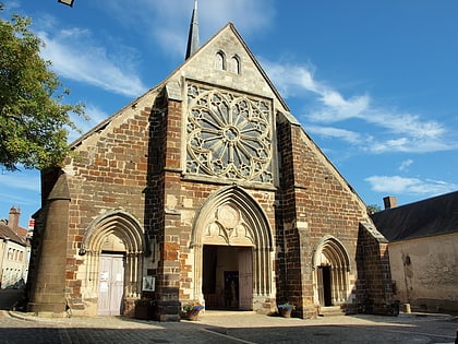 Église Saint-Ferréol de Saint-Fargeau