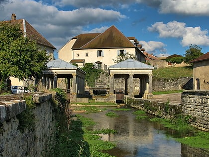 fontaine et les lavoirs