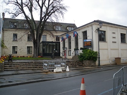 town hall marcoussis