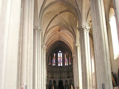 Église Saint-Cerneuf