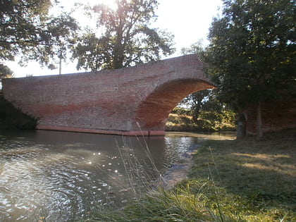 Pont-canal de Négra