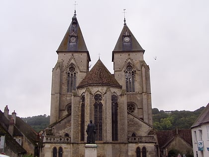 Église Saint-Pierre de Varzy