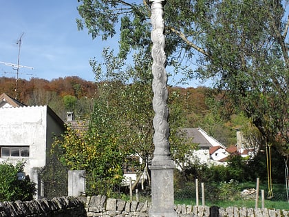 croix de cimetiere de chamesol