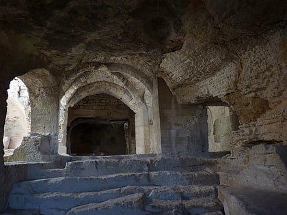 abadia de saint roman beaucaire