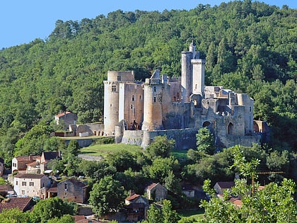 zamek saint front sur lemance