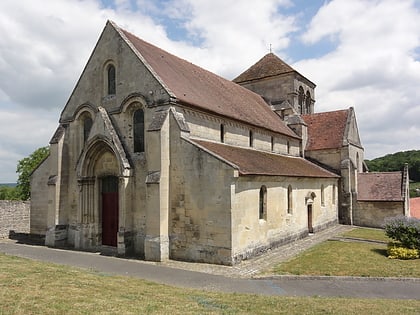 Église Saint-Léger de Pernant