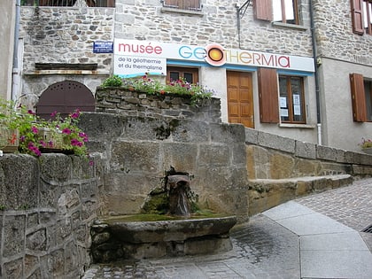 chaudes aigues