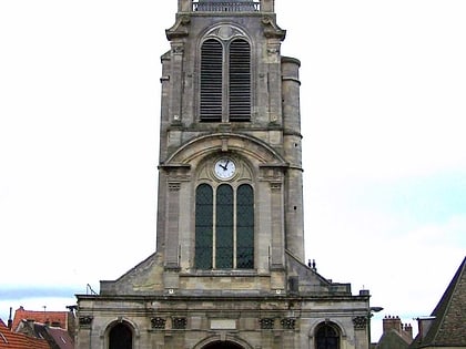 Église Saint-Pierre de Montfort-l'Amaury