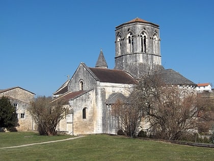Église Saint-Hilaire de Mouthiers-sur-Boëme