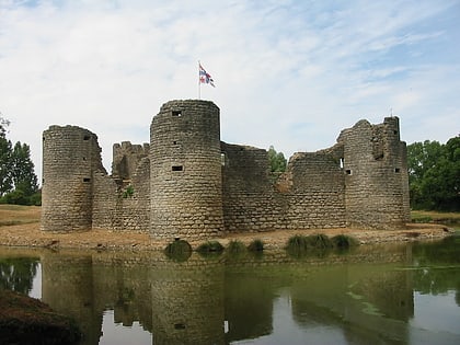 chateau de commequiers