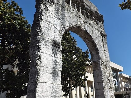 Arc de Campanus