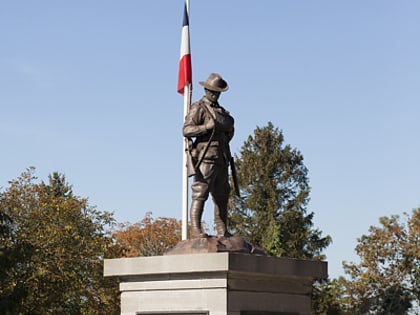 Monument aux morts australien du mont Saint-Quentin