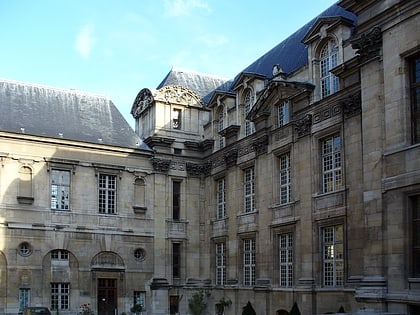 Hôtel d'Angoulême Lamoignon