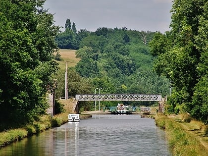 Canal latéral de Roanne à Digoin