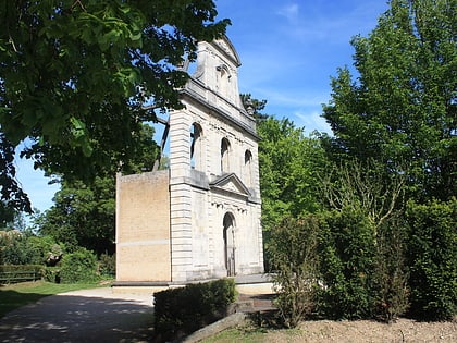 facade de la chapelle du college des garcons vitry le francois