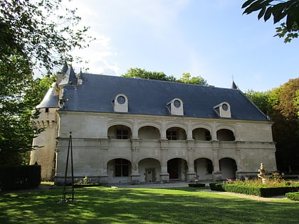 Château de Dampierre-sur-Boutonne