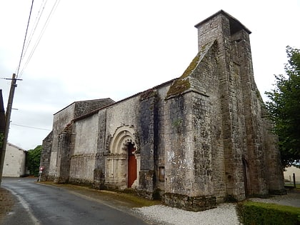 st martins church aujac