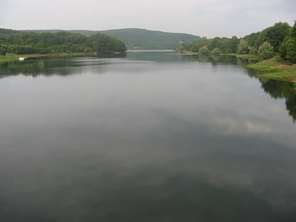 Lac de Pannecière