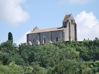 Église Saint-Pierre et vestiges du prieuré
