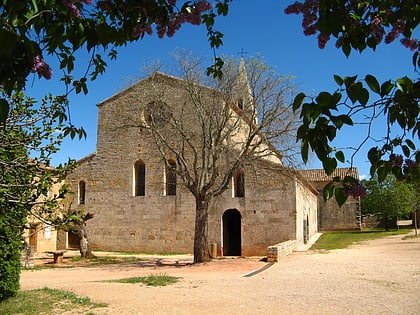 abbaye du thoronet le thoronet