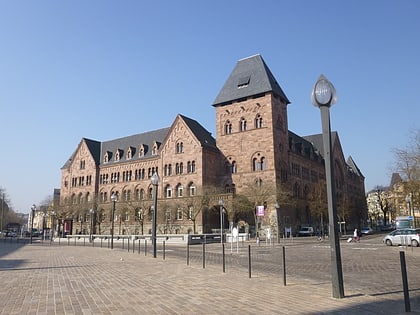 Poste centrale de Metz
