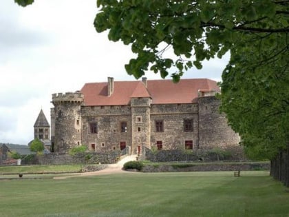 chateau royal de saint saturnin
