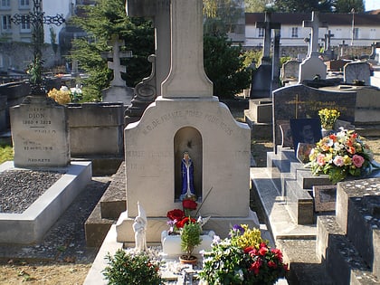 cemetery of notre dame versalles