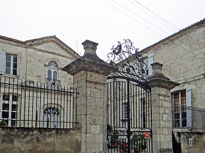 hotel de cours de thomazeau castillonnes