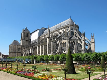 cathedrale saint etienne de bourges