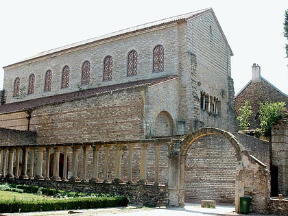 Église Saint-Pierre-aux-Nonnains