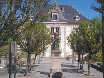 mairie dambazac